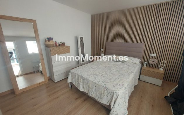 Revente - Villa - Benidorm - Benidorm Centro