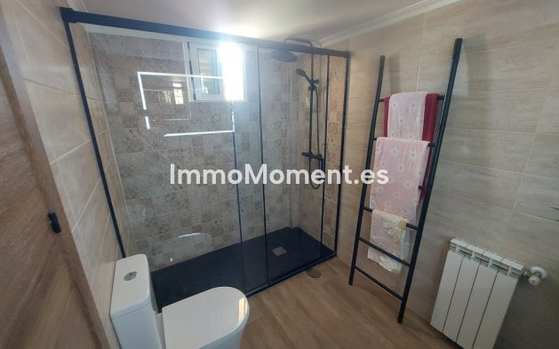 Revente - Villa - Benidorm - Benidorm Centro