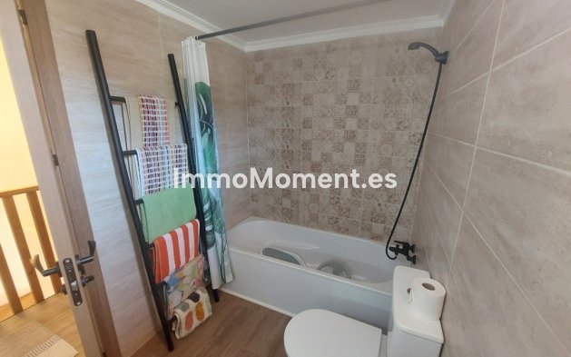 Revente - Villa - Benidorm - Benidorm Centro