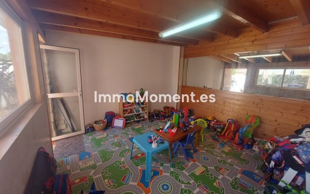 Revente - Villa - Benidorm - Benidorm Centro