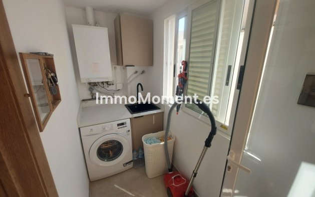 Revente - Villa - Benidorm - Benidorm Centro