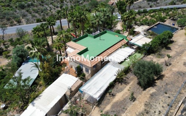 Reventa - Casa de campo - La Nucía - Cautivador