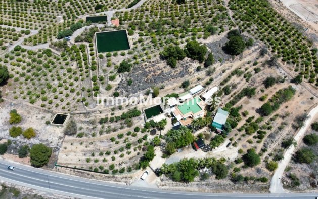 Reventa - Casa de campo - La Nucía - Cautivador