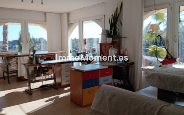 Reventa - Casa de campo - La Nucía - Cautivador