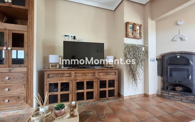 Wiederverkauf - Villa - Polop - Polop Centro