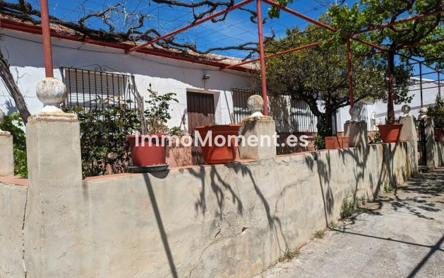 Reventa - Casa de campo - Interior  - Alora