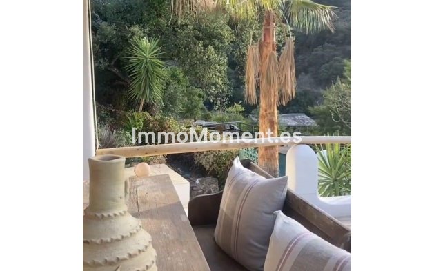 Wiederverkauf - Landhaus -   Inländisch - Monda