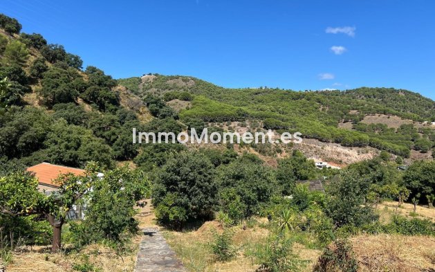 Wiederverkauf - Landhaus -   Inländisch - Monda