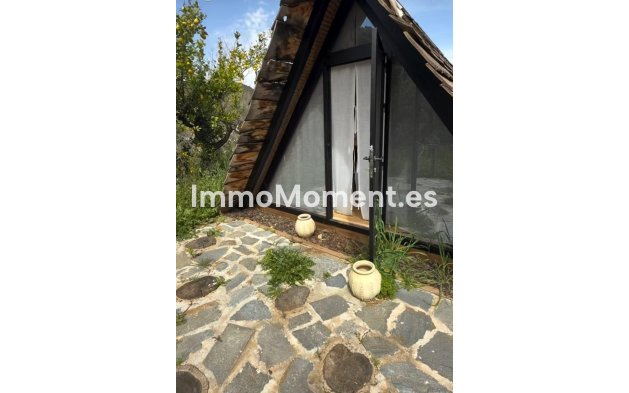 Wiederverkauf - Landhaus -   Inländisch - Monda