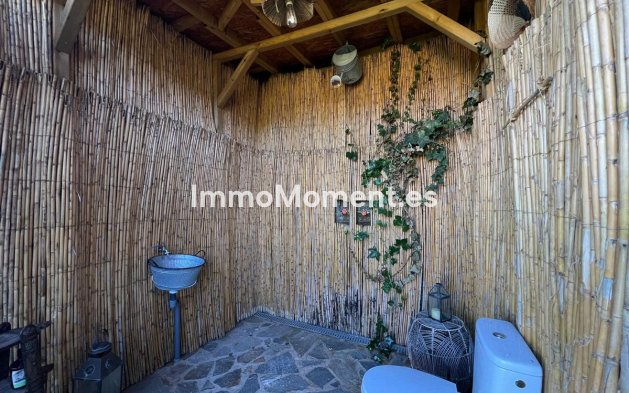 Wiederverkauf - Landhaus -   Inländisch - Monda