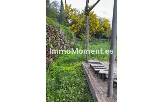 Wiederverkauf - Landhaus -   Inländisch - Monda