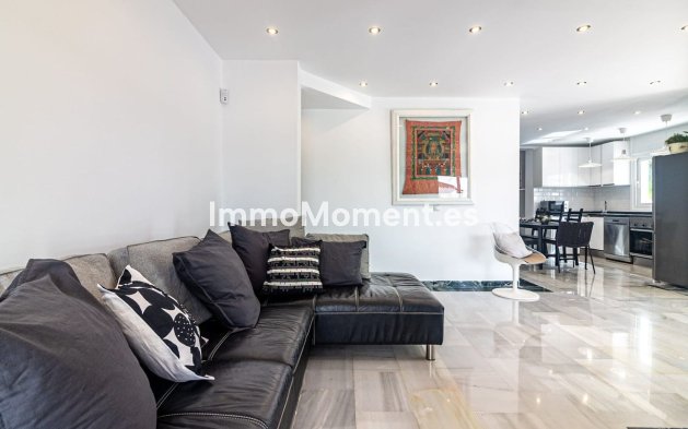 Resale - Villa - Benalmadena - Benalmadena Costa