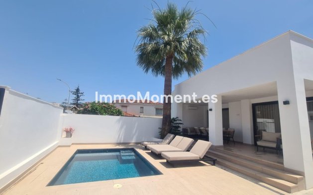 Wiederverkauf - Villa - Benalmadena - Benalmadena Costa