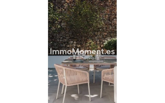 Revente - Villa - Marbella - Nueva Andalucía