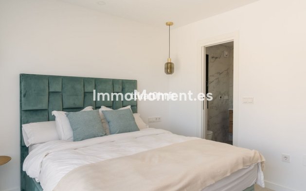 Revente - Villa - Marbella - Nueva Andalucía