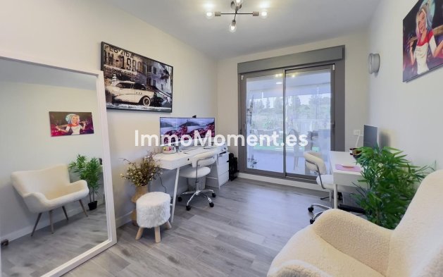 Resale - Apartment - Mijas - El Chaparral