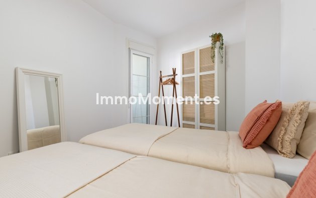 Wiederverkauf - Wohnung - Manilva - Manilva Centro