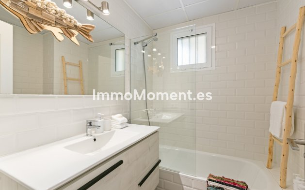 Wiederverkauf - Wohnung - Manilva - Manilva Centro