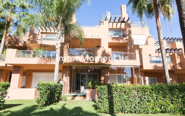 Revente - Appartement - Marbella - Nueva Andalucía