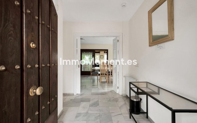 Reventa - Villa - Marbella - Elviria
