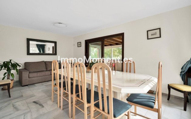 Reventa - Villa - Marbella - Elviria