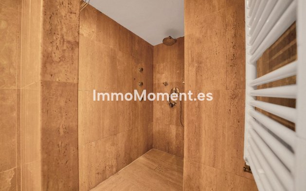 Reventa - Villa - Marbella - Elviria