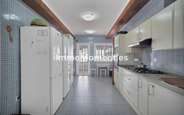 Resale - Villa - Marbella - Las Brisas