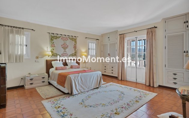 Resale - Villa - Marbella - Las Brisas