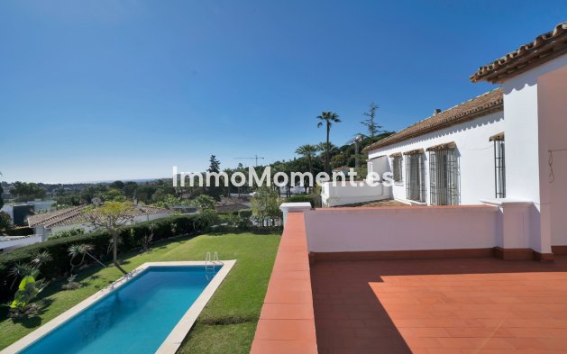 Resale - Villa - Marbella - Las Brisas