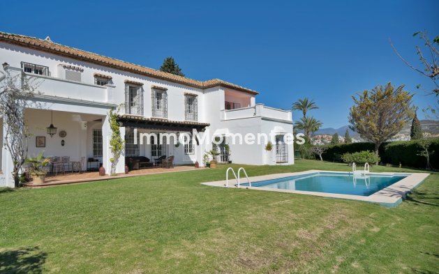 Resale - Villa - Marbella - Las Brisas