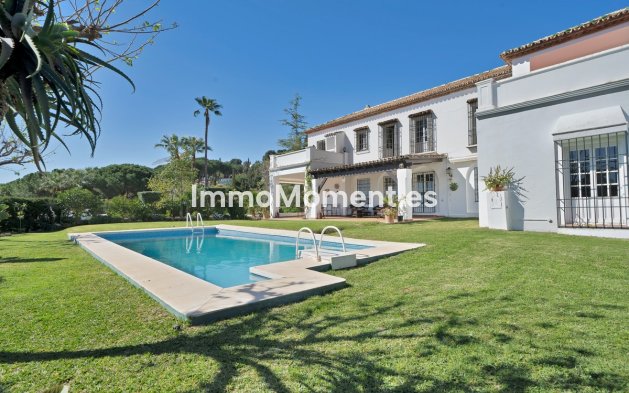 Resale - Villa - Marbella - Las Brisas