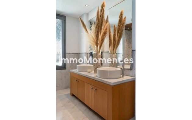 Wiederverkauf - Villa - Sotogrande