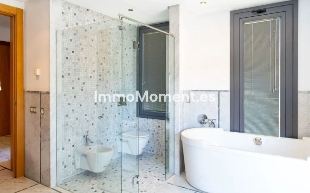 Wiederverkauf - Villa - Sotogrande