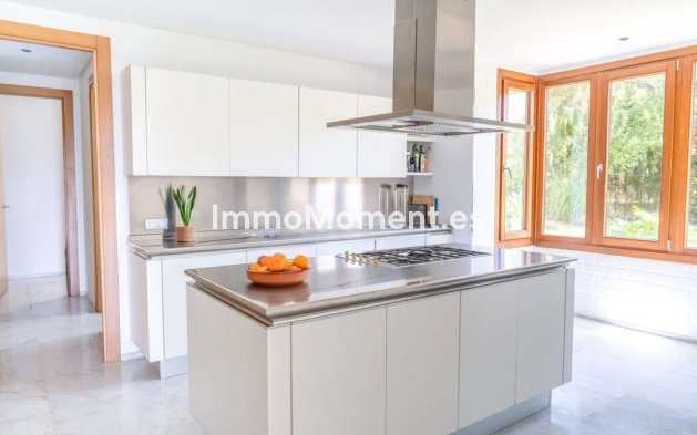 Wiederverkauf - Villa - Sotogrande