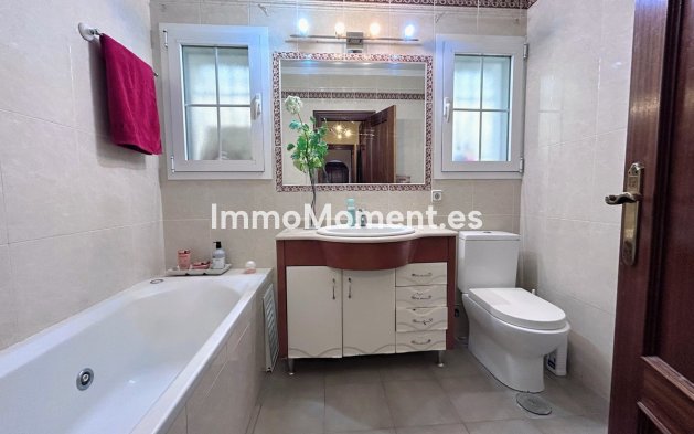 Wiederverkauf - Villa - Marbella - San Pedro de Alcántara