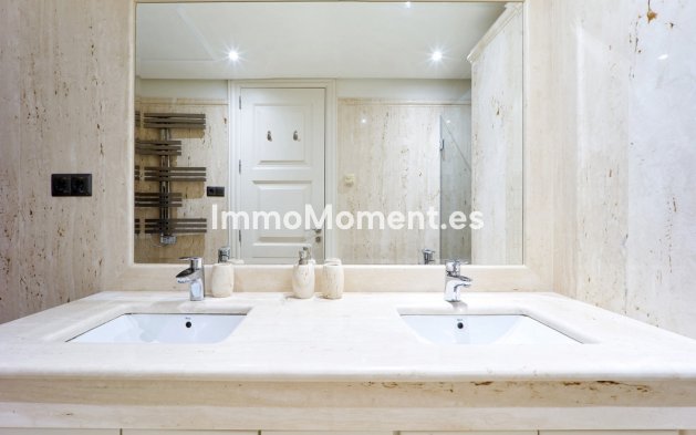 Bestaande woning - Appartement - Estepona  - Estepona Centro