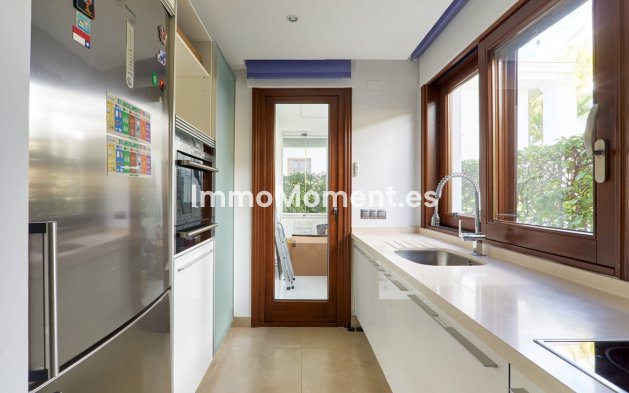 Bestaande woning - Appartement - Estepona  - Estepona Centro