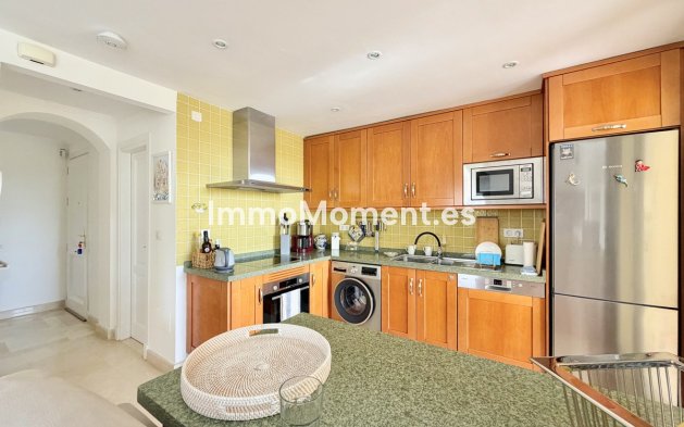 Resale - Apartment - Casares - Casares Centro