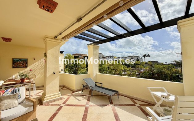 Resale - Apartment - Casares - Casares Centro