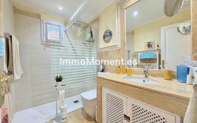 Resale - Apartment - Casares - Casares Centro