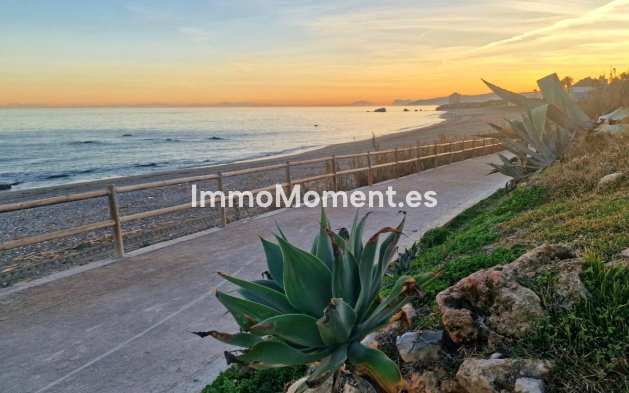 Resale - Villa - Casares - Casares Centro