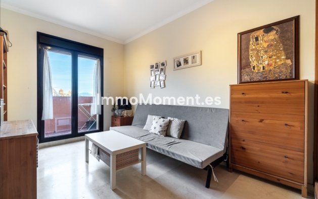 Resale - Villa - Estepona - Estepona Centro