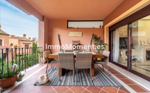 Resale - Villa - Estepona - Estepona Centro