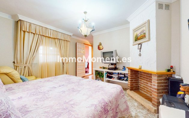 Wiederverkauf - Freistehende Villa - Málaga - Campanillas