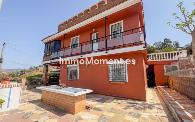 Wiederverkauf - Freistehende Villa - Málaga - Campanillas
