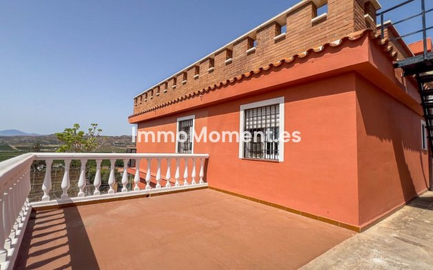 Wiederverkauf - Freistehende Villa - Málaga - Campanillas