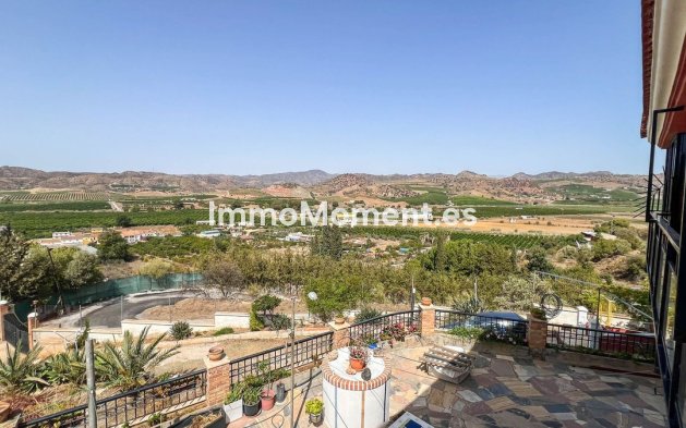 Wiederverkauf - Freistehende Villa - Málaga - Campanillas