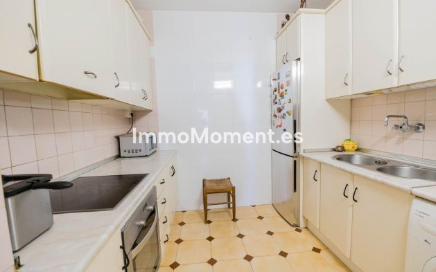 Resale - Apartment - Fuengirola - Fuengirola Centro