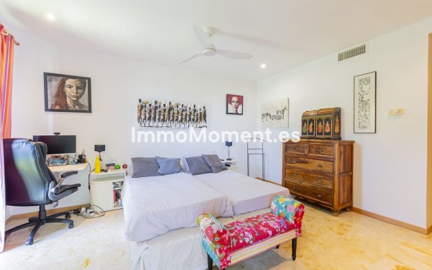 Wiederverkauf - Wohnung - Marbella - Altos de los Monteros