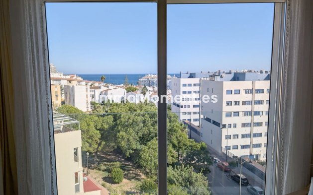 Revente - Appartement - Estepona  - Estepona Centro